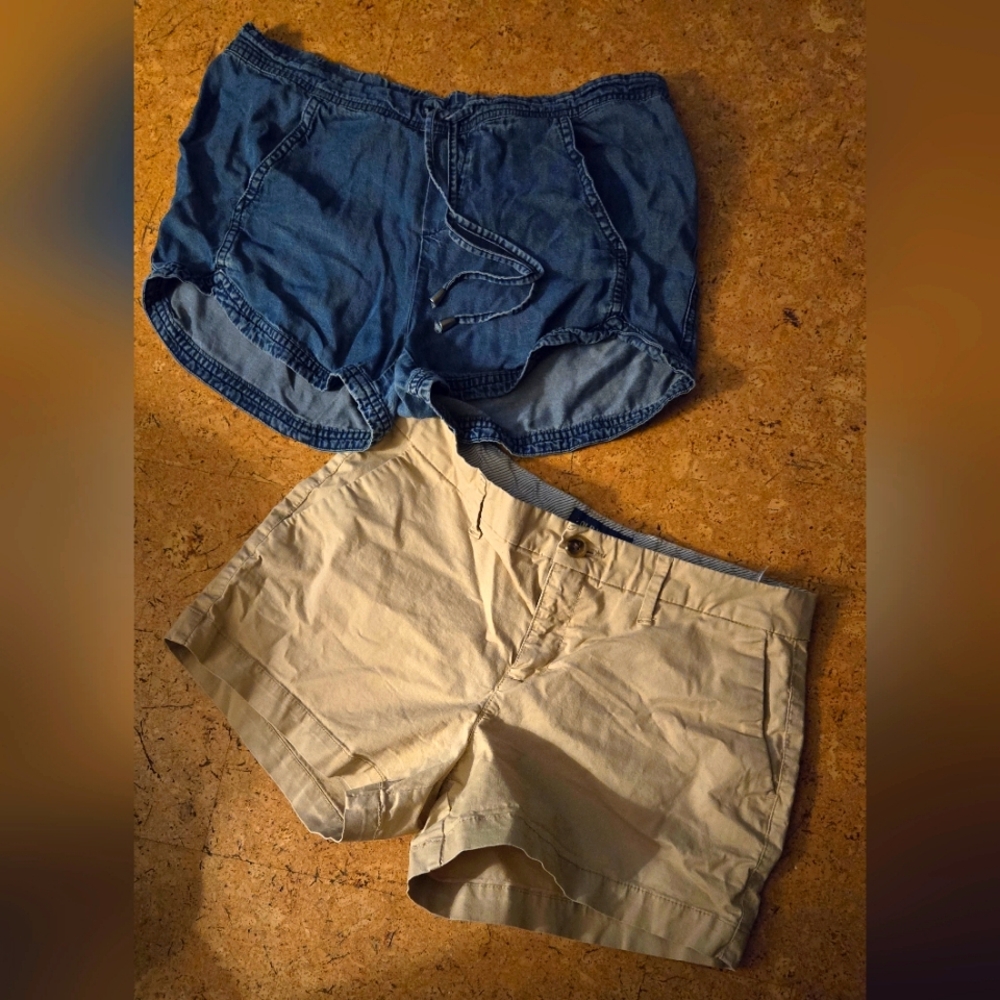 2 pairs short shorts old navy & splendid small